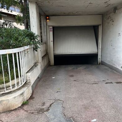 Garage 14 m²