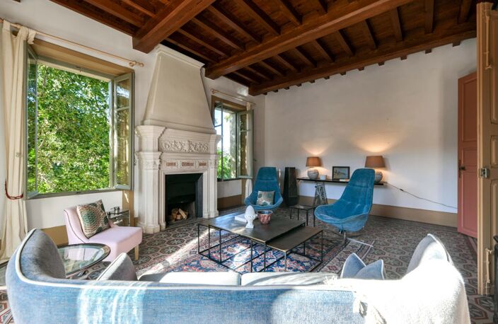 Propriété de ville XIXe de 217 m² avec jardin — photo 3