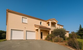 Maison 9 Pièces 220 m² à vendre à Seyches (47350)
