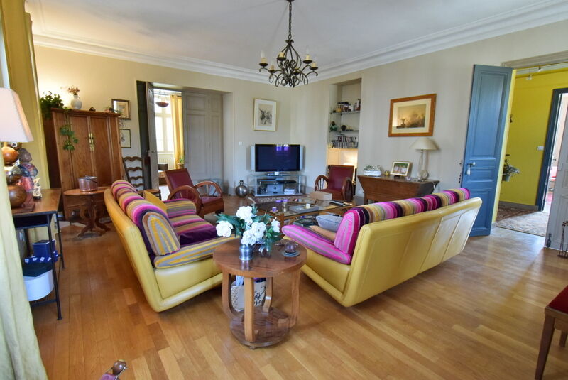 Villa / Maison  T11 à vendre Creusot (Le) 71200