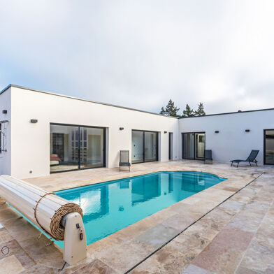 Maison 6 pièces 275 m²