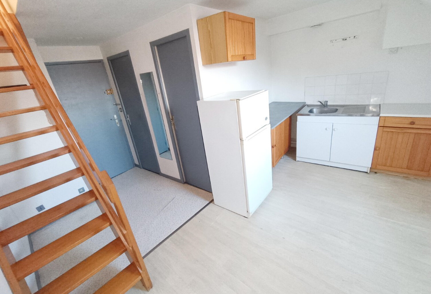 Appartement T2, proche centre — photo 1
