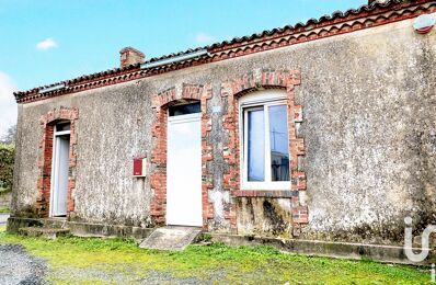 vente maison 47 000 € à proximité de Saint-Sulpice-en-Pareds (85410)