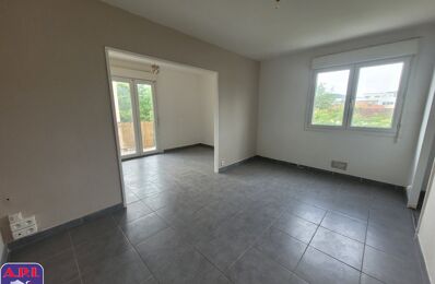 location appartement 400 € CC /mois à proximité de Foix (09000)