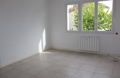 location appartement 351 € CC /mois à proximité de Gy-l'Évêque (89580)