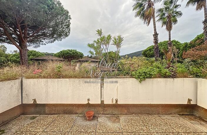 LE LAVANDOU 2 PIECES GARAGE CAVALIERE — photo 4