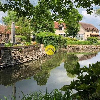 Maison 22 pièces 499800 €