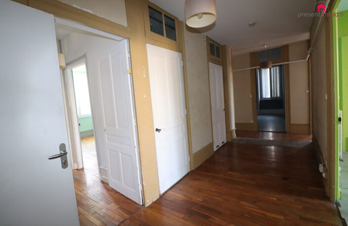 Appartement F5 à rénover — photo 2