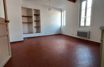 location appartement 600 € CC /mois à proximité de Peyrolles-en-Provence (13860)