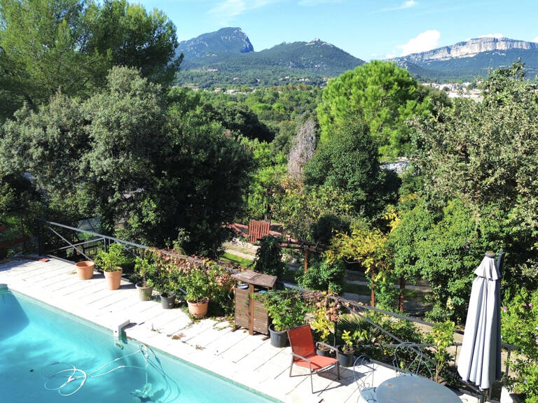 Maison T5 avec vue Pic St Loup aux Avants — photo 1