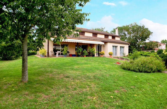 MAISON SAUBENS T7 de 245m2 — photo 3