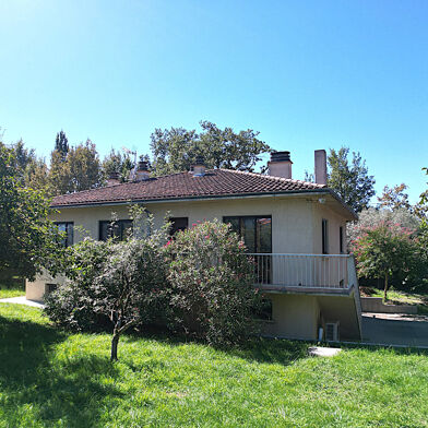 Maison 6 pièces 300000 €