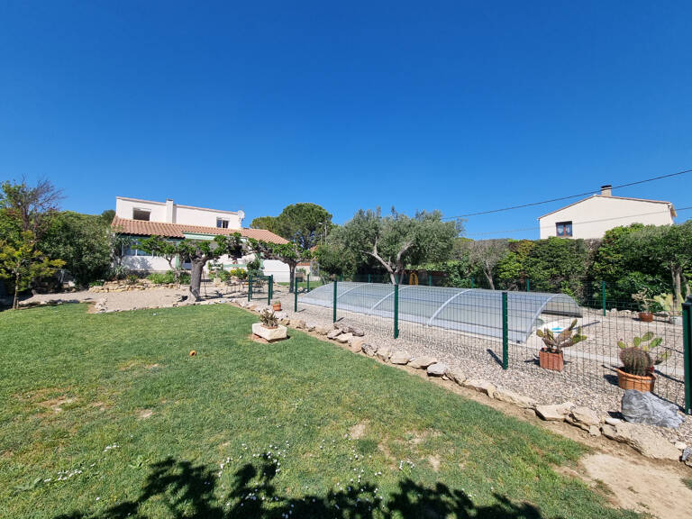 Maison de 115m2 sur un terrain de 1015m2 avec piscine et gar — photo 1