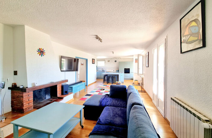 Maison de 115m2 sur un terrain de 1015m2 avec piscine et gar — photo 3