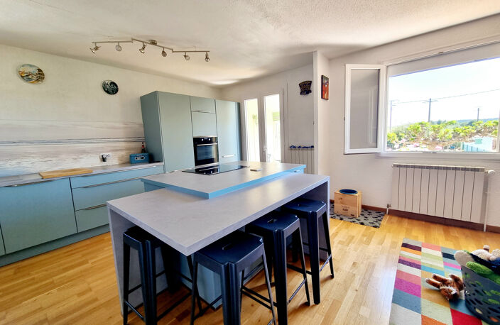 Maison de 115m2 sur un terrain de 1015m2 avec piscine et gar — photo 5