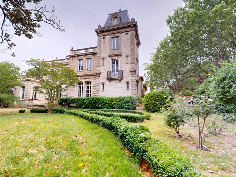 Maison de Maître de 15 pièces sur 360m2 dans son Parc arboré — photo 1