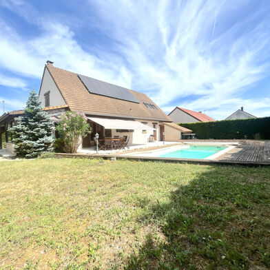 Maison 6 pièces 400000 €