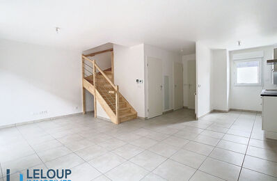 location maison 995 € CC /mois à proximité de Le Mesnil-Esnard (76240)