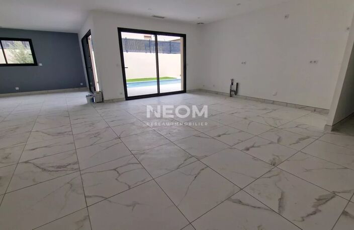 VILLA T4 PLAIN PIED GARAGE PISCINE — photo 2