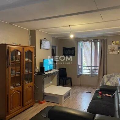 Appartement 4 pièces 99000 €