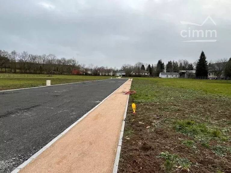 Terrain — photo 1