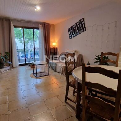 Appartement 4 pièces 160000 €
