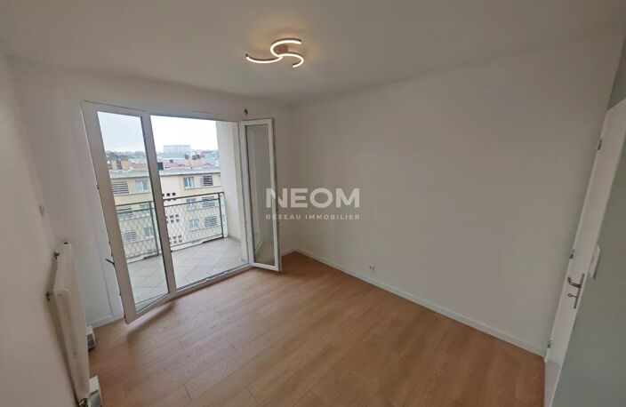 VENEZ DECOUVRIR CE SUPER T3 RENOVÉ À NEUF ! — photo 3