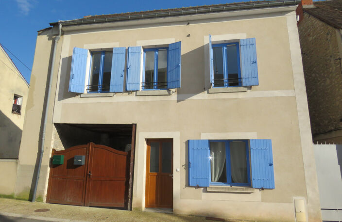 Charmante Maison de Ville au Coeur de Montargis — photo 2