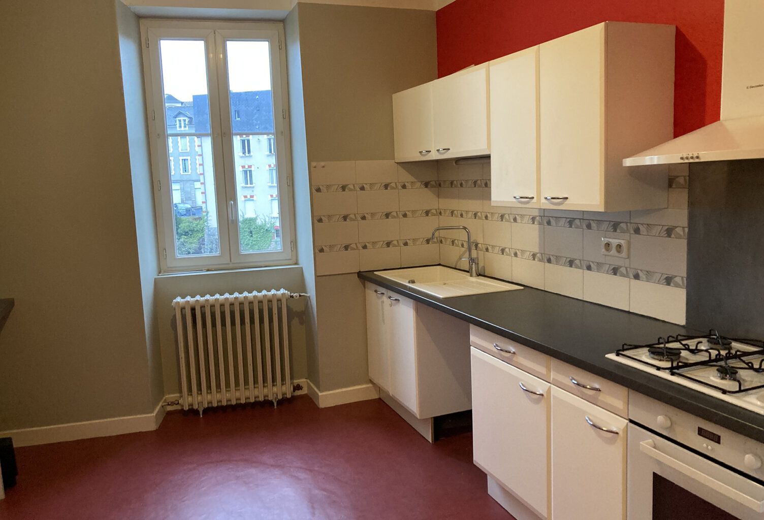 Grand T3 dans petite copro — photo 1