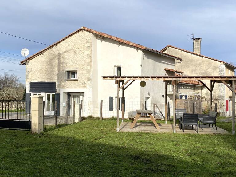 Maison — photo 1