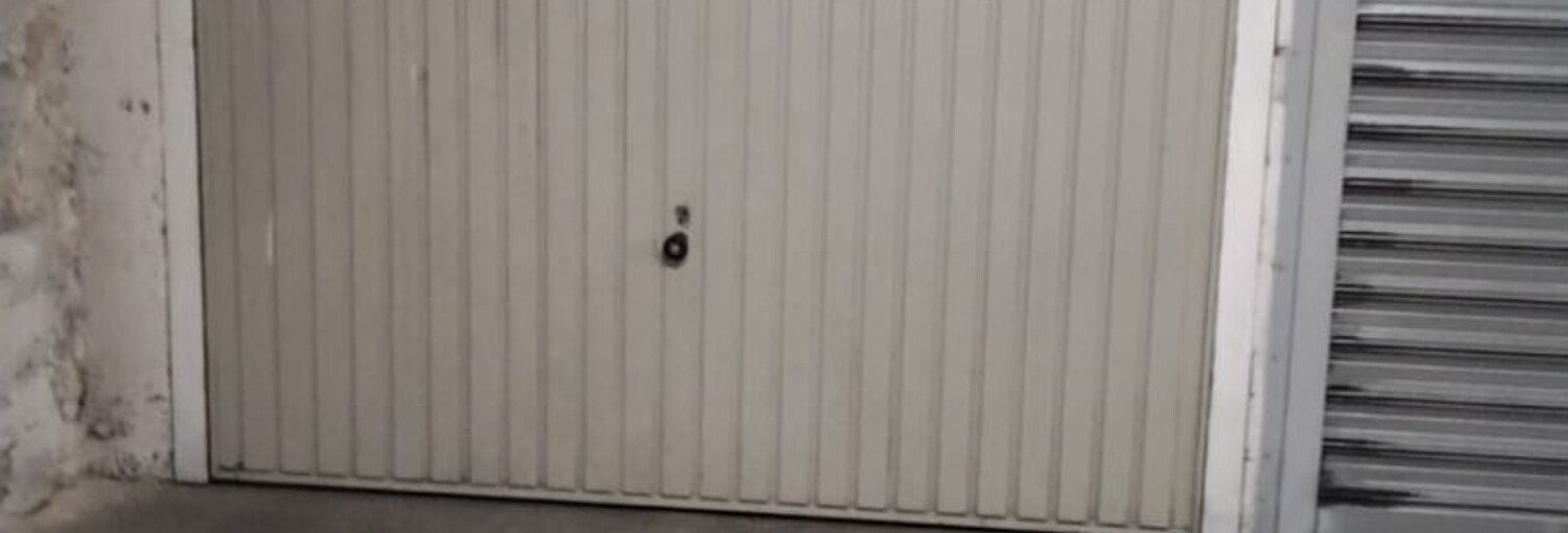 Garage  12 m² à louer à Paris 11 (75011)