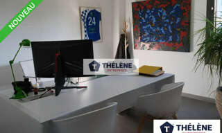 Bureau  190 m² à louer à Nîmes (30900)