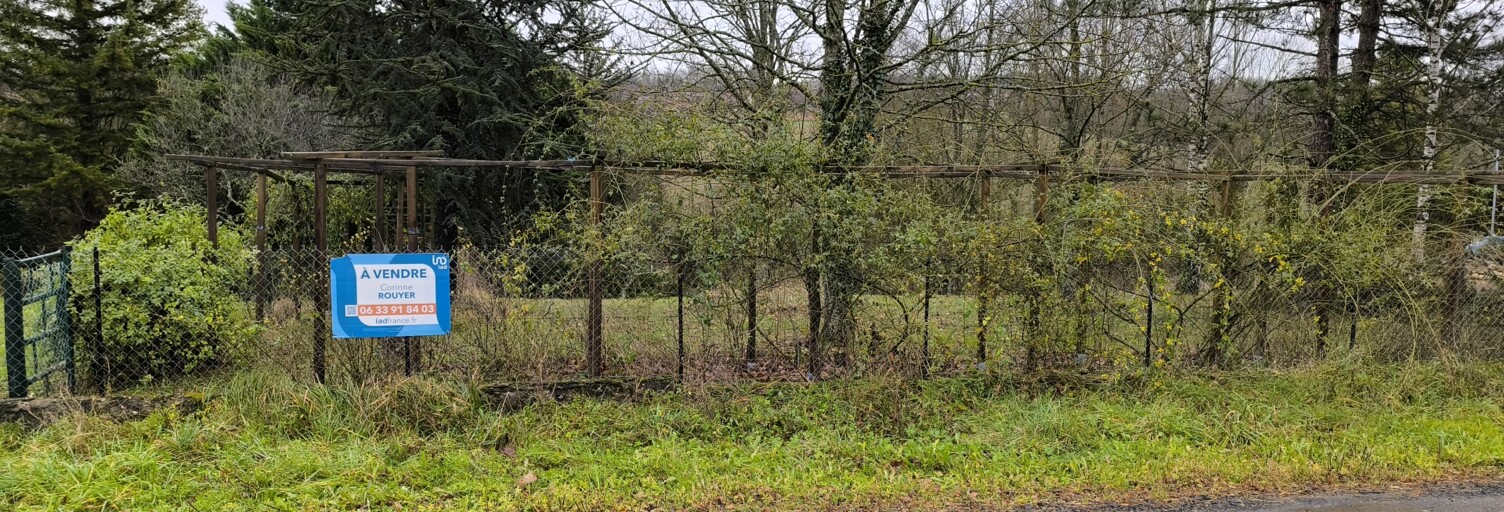 Terrain  1988 m² à vendre à Neuville (63160)