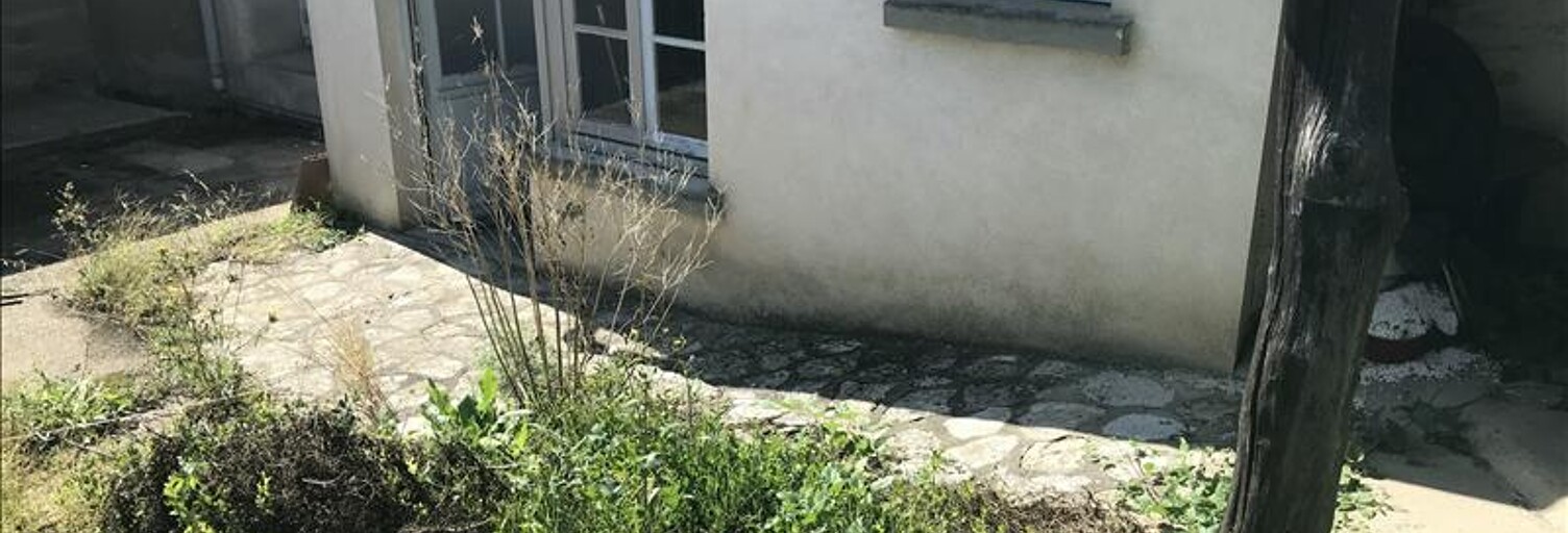 Maison 4 Pièces 123 m² à vendre à Saint-Hilaire-de-Villefranche (17770)