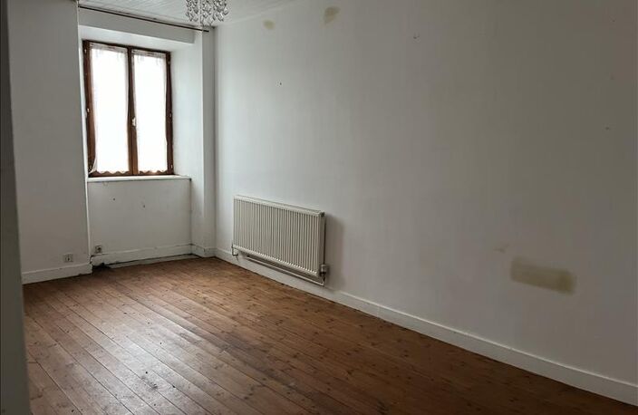 Maison de bourg de 6 pièces principales — photo 5