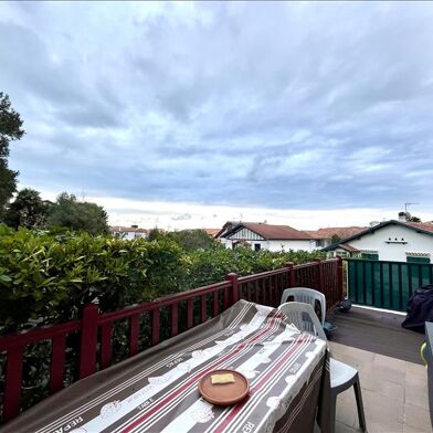 Appartement 3 pièces 379800 €