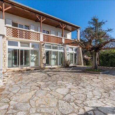 Maison 8 pièces 625000 €