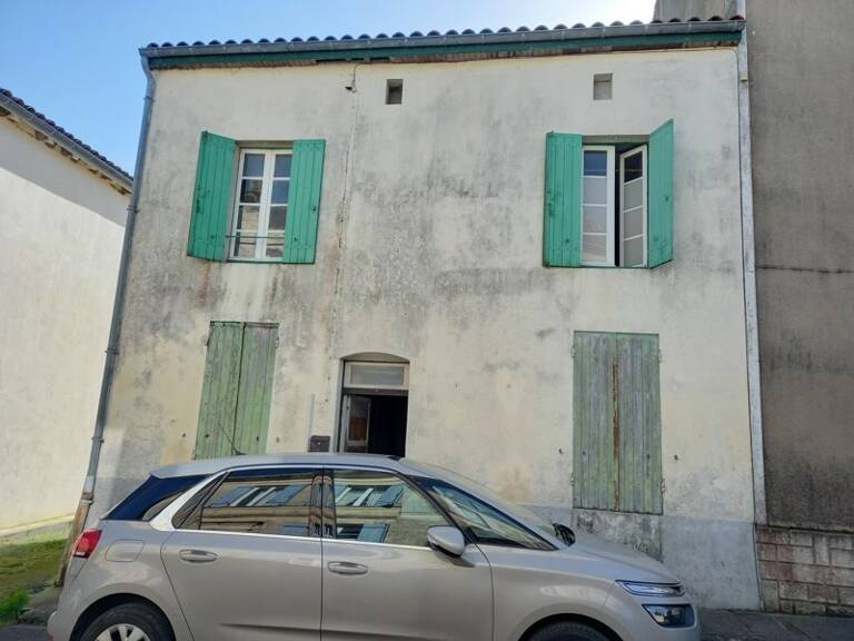 Maison de bourg de 5 pièces principales — photo 1