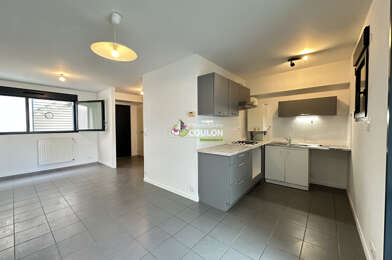 Appartement 3 pièces 710 €