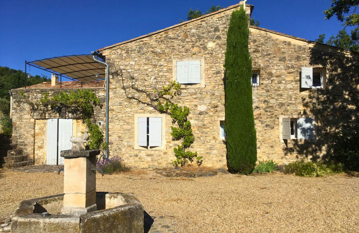 Propriété avec piscine et jardin — photo 2