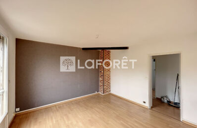 location appartement 720 € CC /mois à proximité de Lambesc (13410)