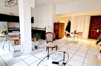 viager appartement Bouquet 99 975 € à proximité de Auvergne-Rhône-Alpes