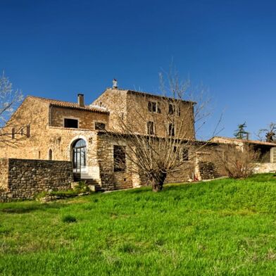 Maison 8 pièces 550000 €