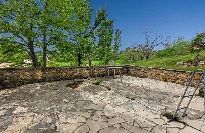 Pays de Forcalquier Maison en pierres 250 m2 sur 3900 m2 — photo 2