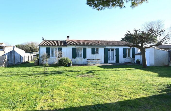 Maison À Vendre à ARS EN RE entre plage et centre village — photo 2