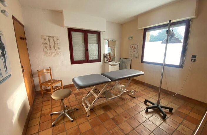 PLOUARZEL : Local Commercial libre d'occupant — photo 4