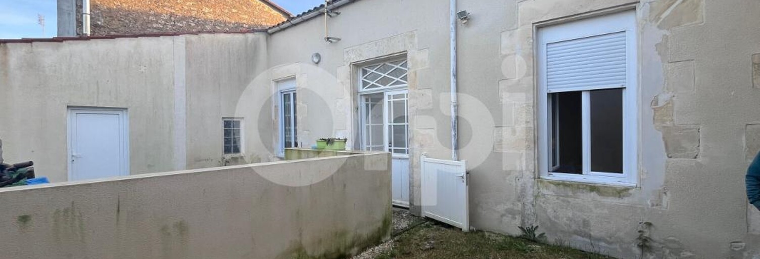 Immeuble  107 m² à vendre à Saujon (17600)