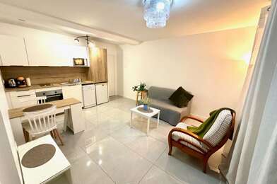 Appartement 1 pièces 860 €