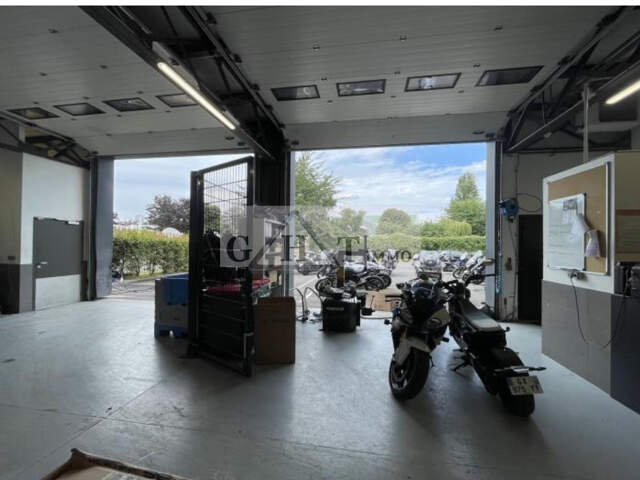 ENTREPOT BUREAUX A LOUER A GENNEVILLIERS — photo du bien
