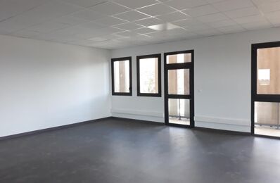 bureau  pièces 154 m2 à vendre à Sainte-Marie (97438)